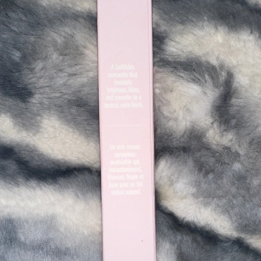 Kylie Cosmetics Power Plush Concealer - 4WN - NEW